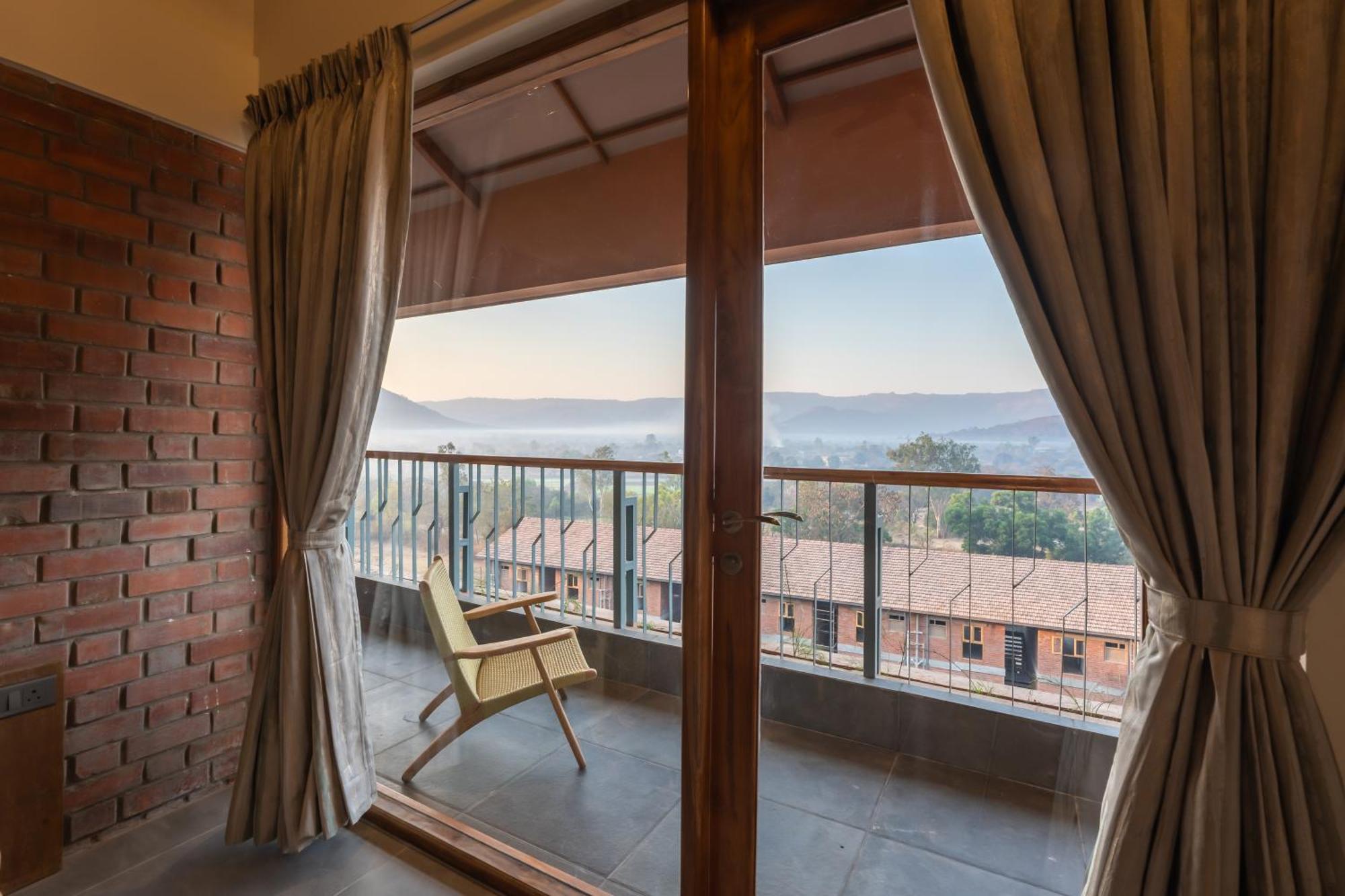 The Foresta Resort ,Mulshi Paud Eksteriør bilde